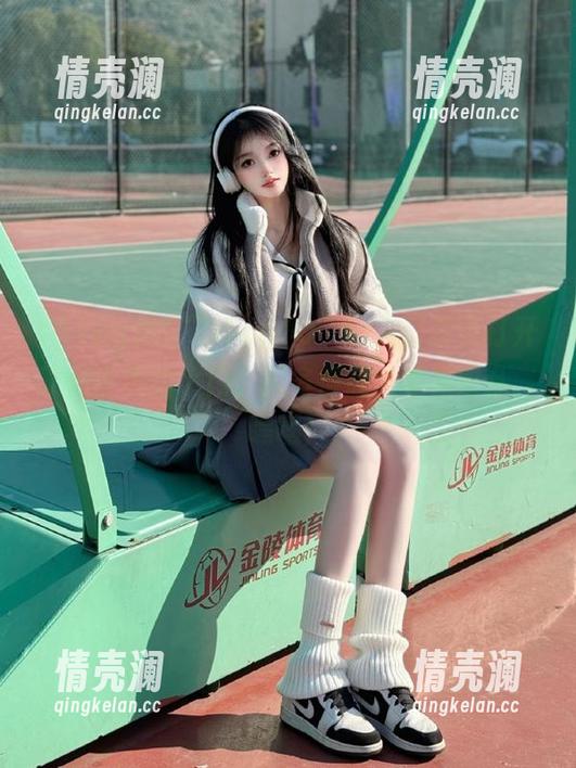 51cg 进“51cg10”的入口就像打开了新世界的大门,瓜多得让人眼花缭乱,嘿嘿!