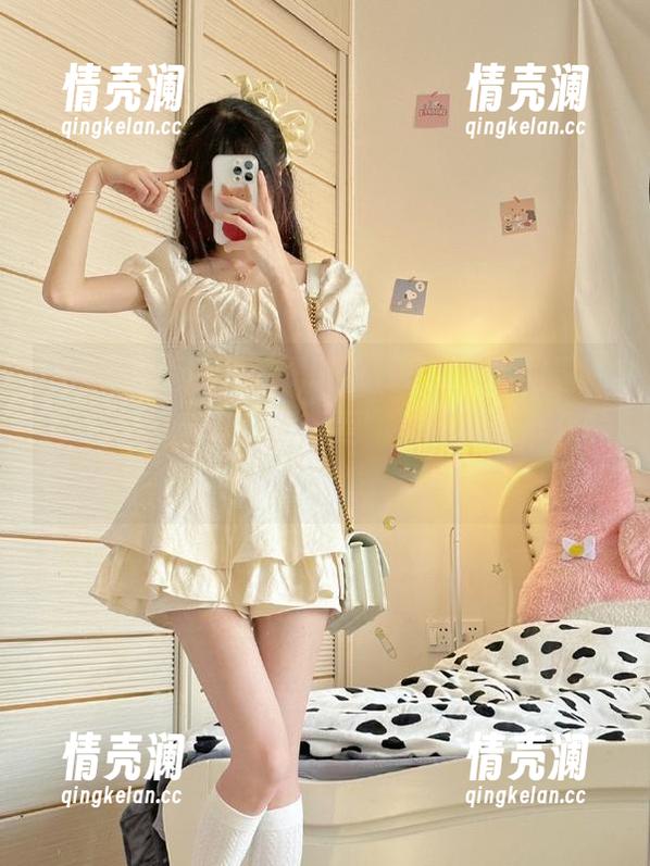 开放式议论，ios风格的最新八卦，听听“51吃瓜网”各路吃瓜群众的热评。