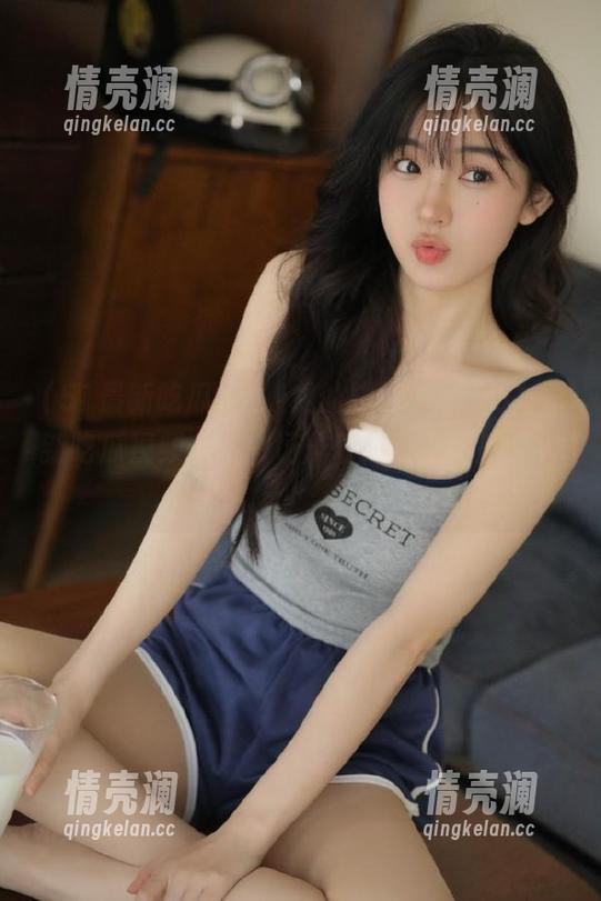 跟随我的脚步，直达51最新吃瓜视频，来一场声情并茂的吃瓜体验！