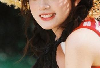 这回下载“51热门大瓜”看莫里秀综艺，谁说戳心不够刺激？