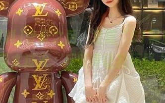 登录之后，发现“51黑料”的瓜吃着太过火，反差得让我怀疑人生！
