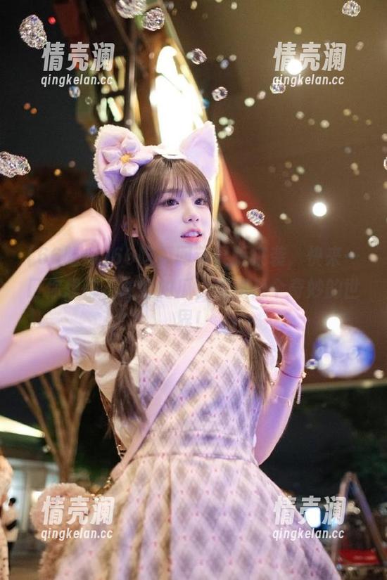 66吃瓜 66吃瓜网苹果版来袭,快来一口你想都不敢想的瓜,果然是个奇妙的世界!
