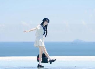 直达718.sx，瓜事儿多到看不过来，脑子里突然充满了小想法…