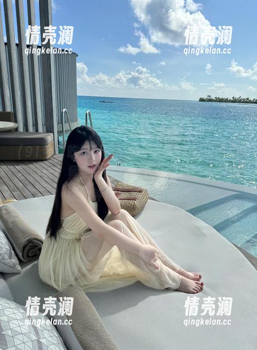 不小心进了“91今日吃瓜”网址，竟然发现我对八卦的热情和对泡面的钟情是多么相似。