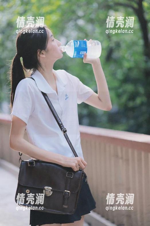 “hl01黑料”更新，翻盘了那些奇葩琐事，简直是“黑暗里的小确幸”随手可得！