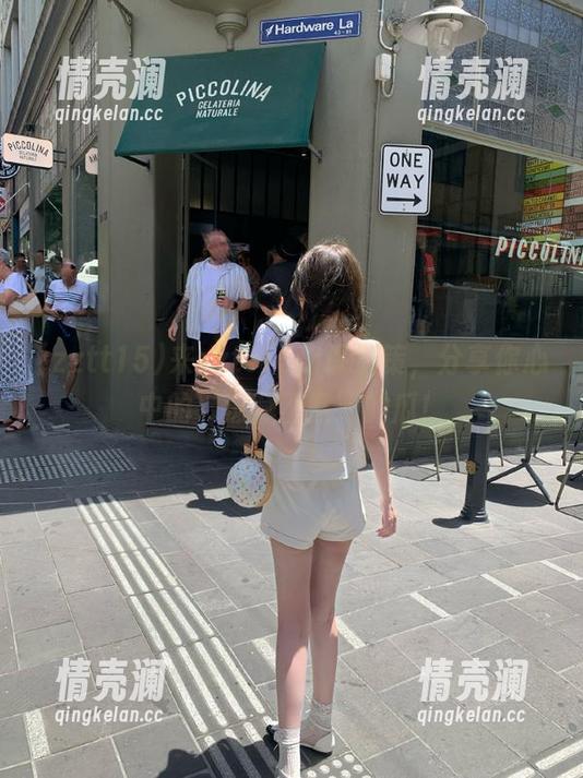 来zztt15出谋划策，分享你心中的“深藏不露”的瓜！