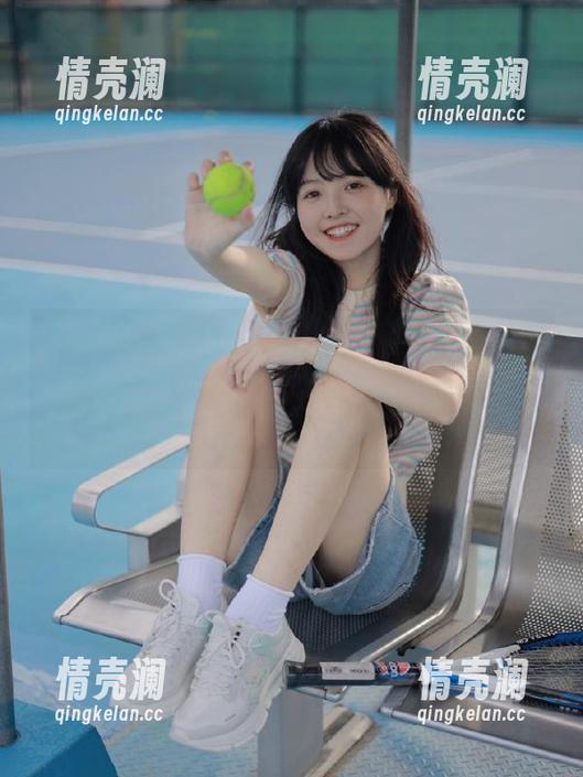 吃瓜91竟然在视频里展开了一场似梦似幻的追逐战，画面我就不多说了，眼睛不够用啊。
