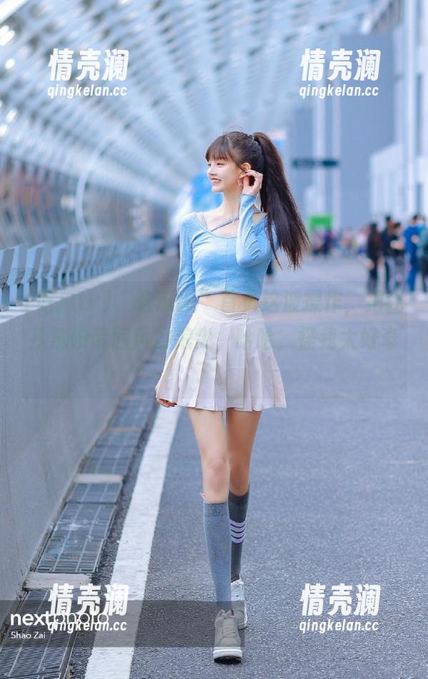吃瓜tv “吃瓜tv”首页这波操作,把我从洗碗带回风口浪尖,哈哈,怪我太好奇了。