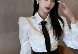 吃瓜大本营，更新来袭，友谊的小船说翻就翻嘛？