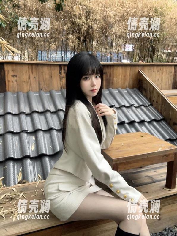 吃瓜网在线调戏：今日的大瓜比我晚睡还刺激！