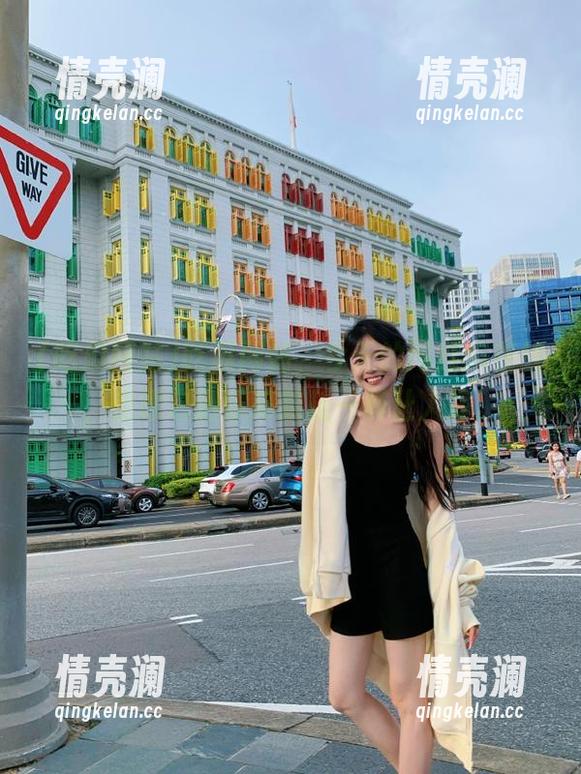 吃瓜网站，今天的网红瓜在线，但愿它别像高跟鞋一样让人摔。