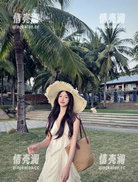 今天是个好日子，快来我要吃瓜网，地址在哪里？我都快被八卦晒伤了。