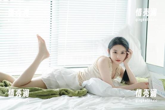 今天的瓜真不少，黑料不打烊发布的消息立马让我提起精神