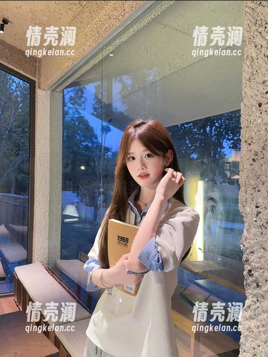 哈哈，最新51黑料不打烊，手机都快被我手滑坏了。