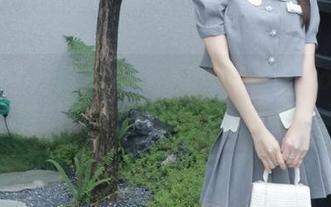 黑料不打烊只在iPhone里畅通无阻，安卓用户只有默默吃土！