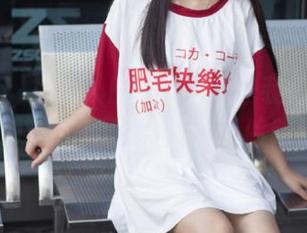 视频入口被黑料社包装得这么好，进来的我无从拒绝，哈哈！