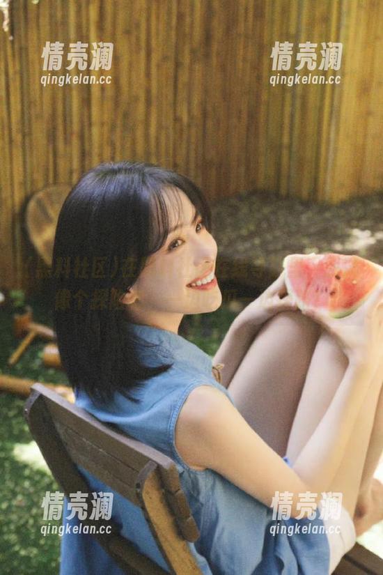 在黑料社区在线导航里，我就像个探险者，一边吃瓜一边探路！