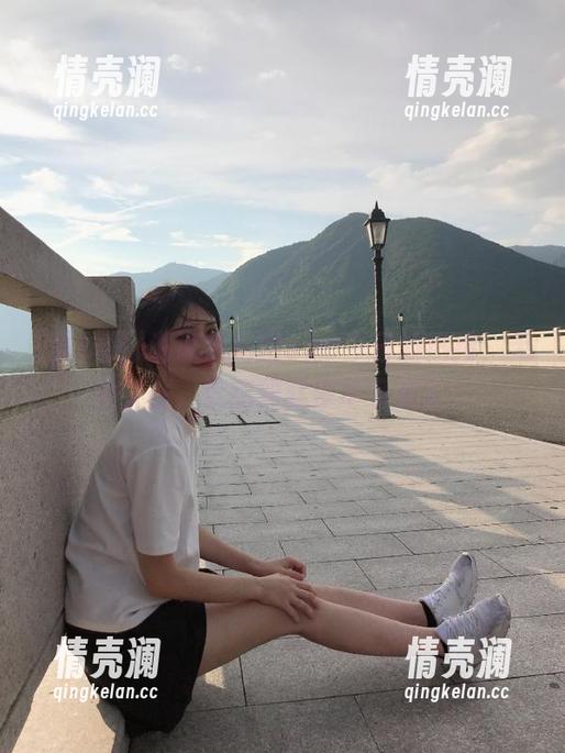 说说黑料网app今日的热搜，无意关注，没想到就停不下来了。