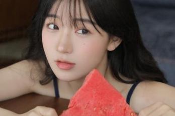 黑料网今日黑料首页，下载后你可以成为‘专业吃瓜人士’，满满都是福利！